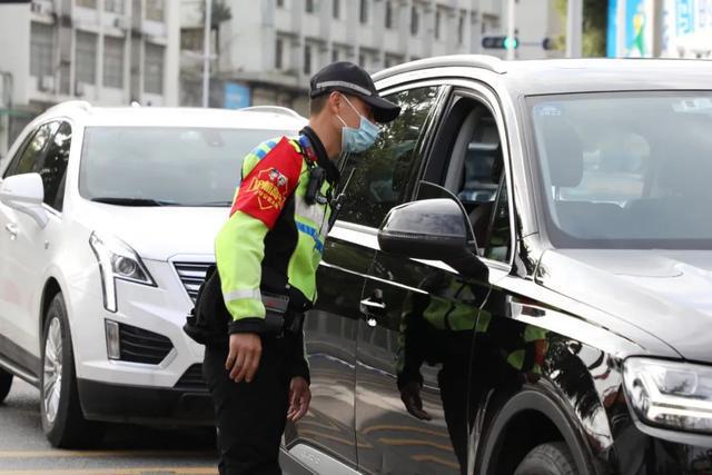 深圳交警手机客户端(深圳交警用户平台)-第2张图片-太平洋在线下载